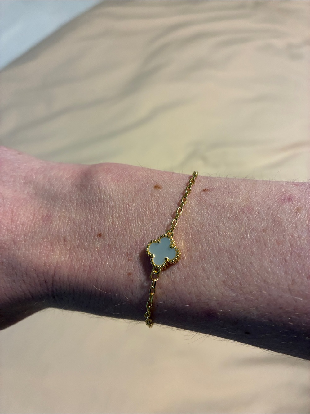 Van Cleef & Arpels Sweet Alhambra bracelet with mother of pearl motif